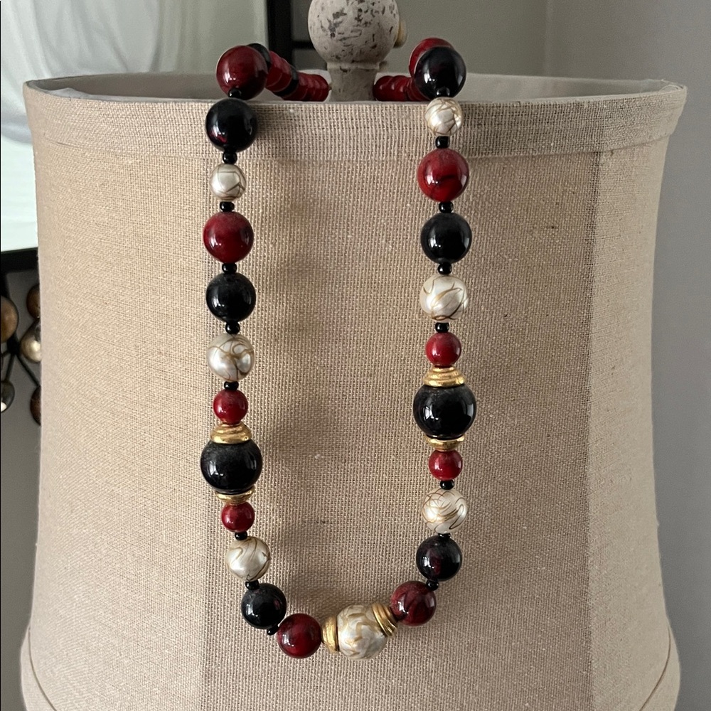 Elegant Beaded Necklace - Red, Black, and Gold